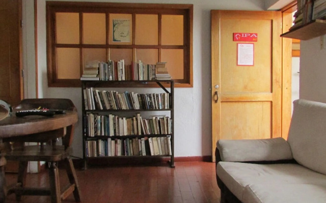 TinVa Hostal - Hostel