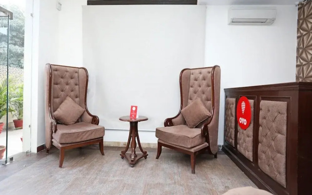 Hotel Tulip Suites By OYO Rooms