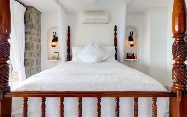 FireFly Hotel Mustique