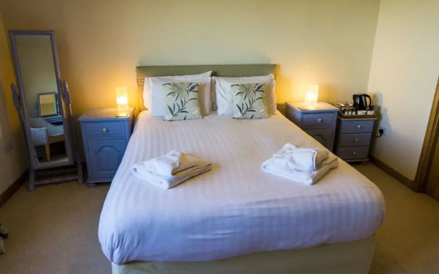 Old Pier Cottage B&B