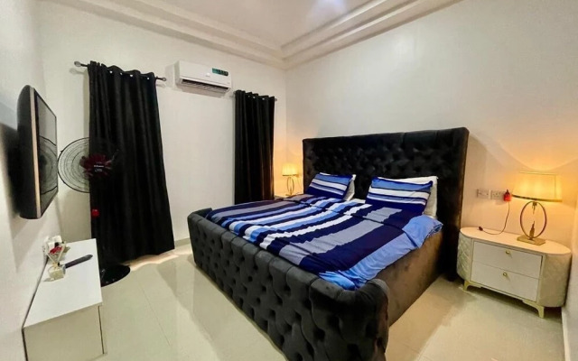 Luxury 3bedroom duplex