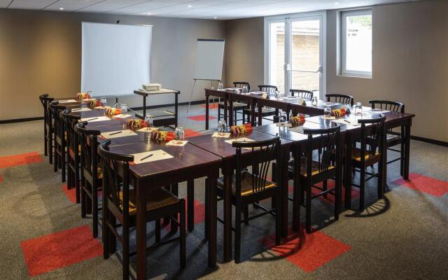 ibis Nuits Saint Georges