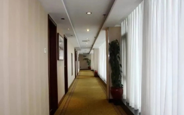 Guang Cai Hotel
