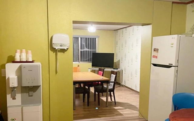 Gyeongju Pyeonggwanhun Guest House