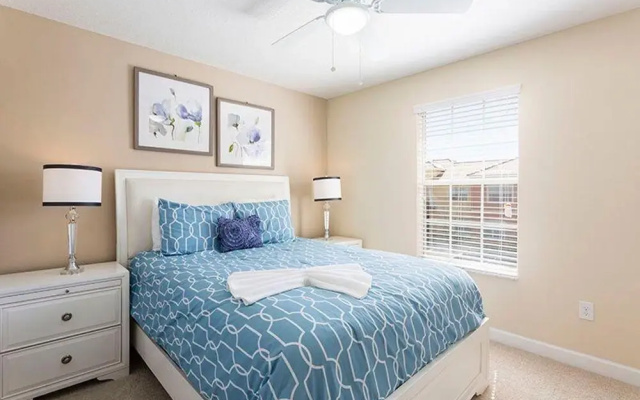 Paradise Palms 2934