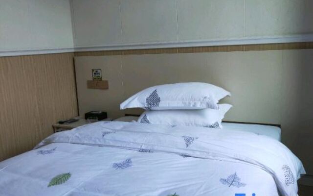 Yanshan Family Hotel