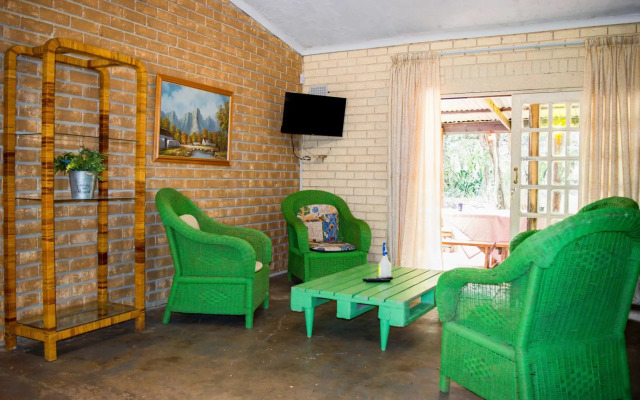 Shangrila Innibos Country Lodge