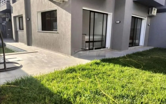 Luxury Appart With Pool Near to the Beach