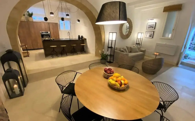 Croce Luxury Apartment With Air Conditioning, Wi-fi N0975