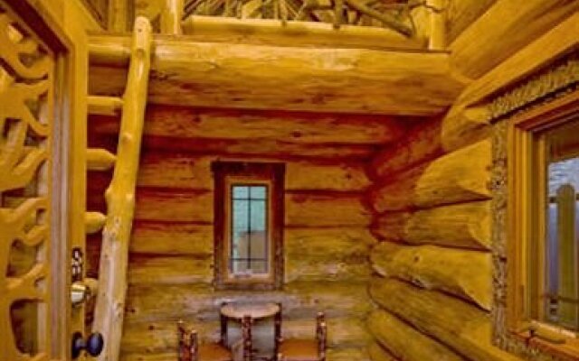 Hickory Mist Luxury Cabins & Lodges