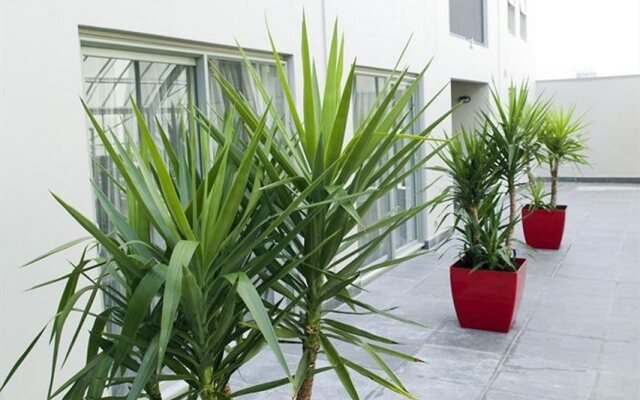 Quest Cathedral Junction Serviced Apartments