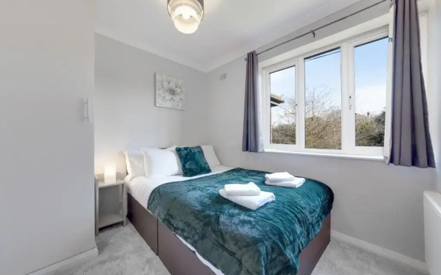 Suites by Rehoboth - Eton House - Orpington
