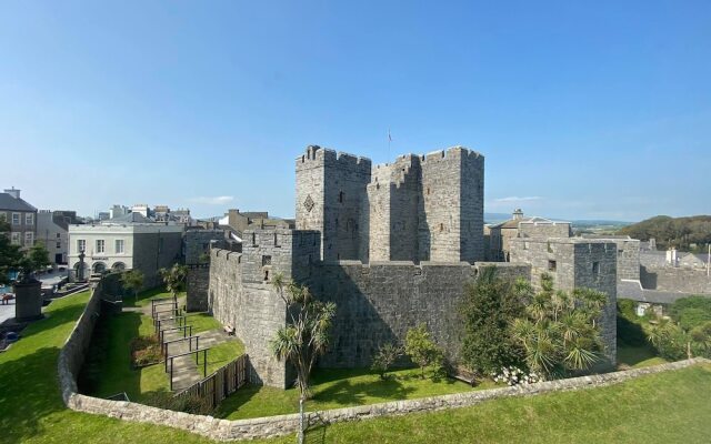 The Castle Apartments in Castletown, Isle of Man from 161$, photos, reviews - zenhotels.com