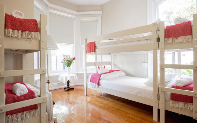 Montacute Boutique Bunkhouse