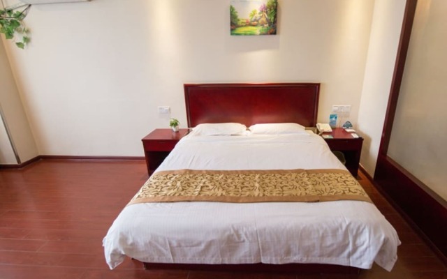 GreenTree Inn GuangDe County ZhongYang LeCheng Hotel