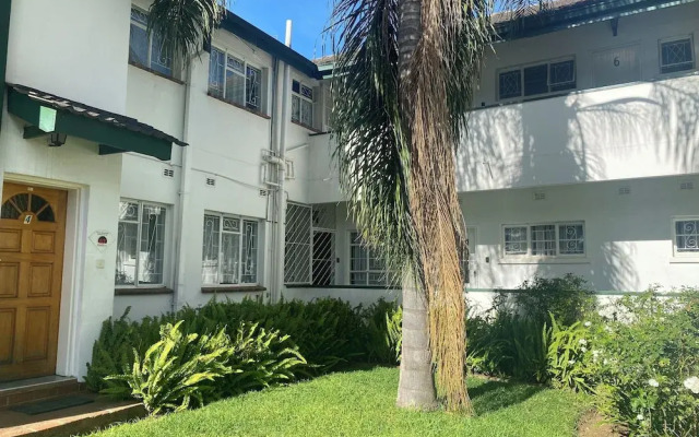 Remarkable 1-bed Apartment in Kensington Harare