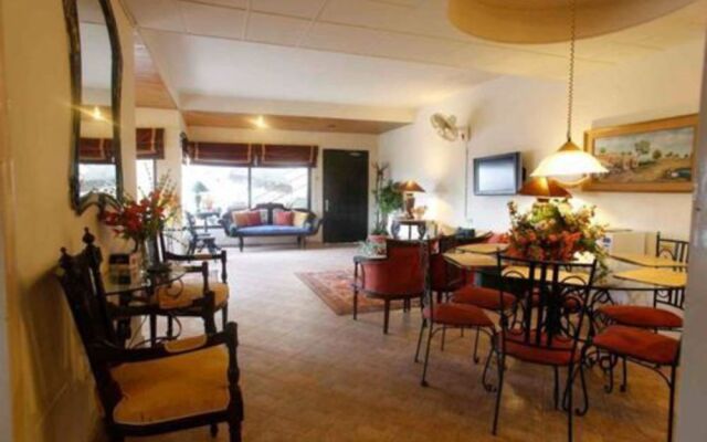 Maisonette Hotel & Resort - Lahore