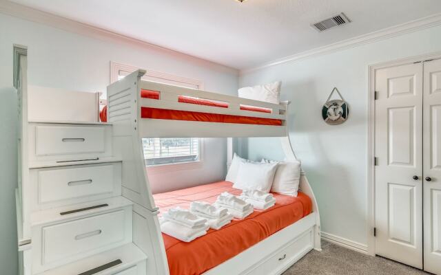 Sea Pearl 6 Bedroom Home