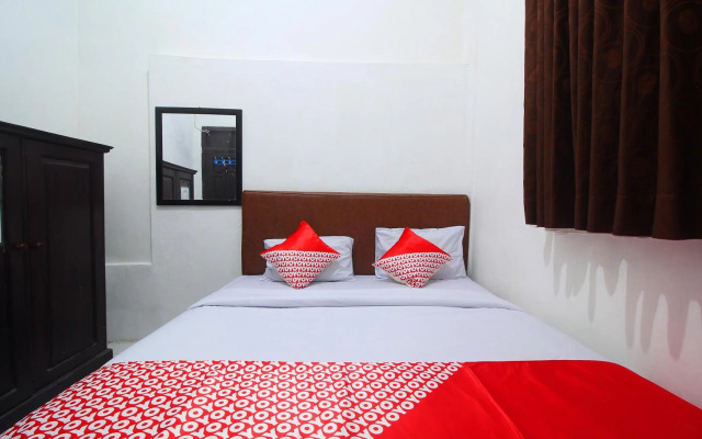 OYO 2595 Lumungga Residence