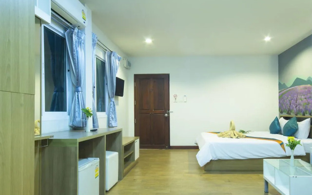 Sea Breeze Jomtien Residence