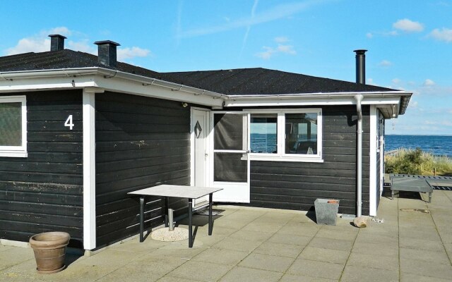 Peaceful Holiday Home in Lemvig Near the Sea