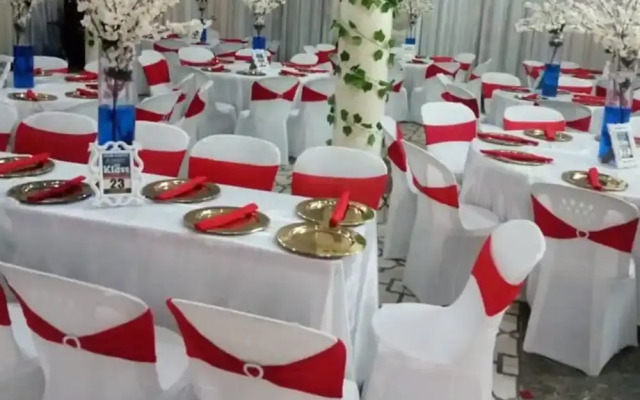 Chrisolik Hotel