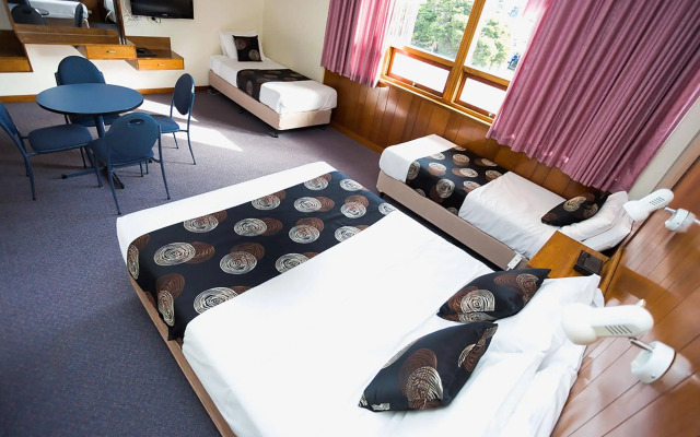 Black Buffalo Hotel