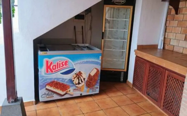 Espectacular Villa con Piscina y Vistas al Valle