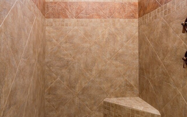 Casa Vista 4 Bedroom Home by RedAwning