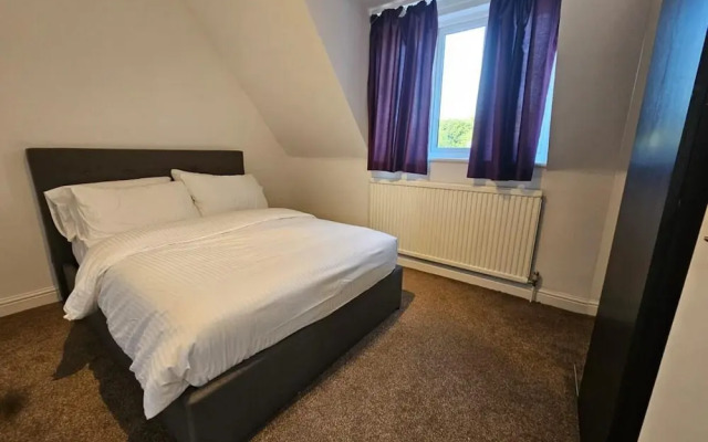London Luxury Apartment - Finchley Road Retreat