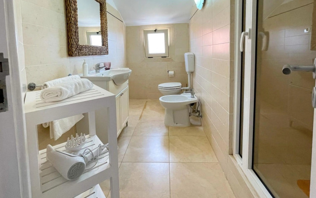 Branco Suites - Rooms & Holiday Apartments