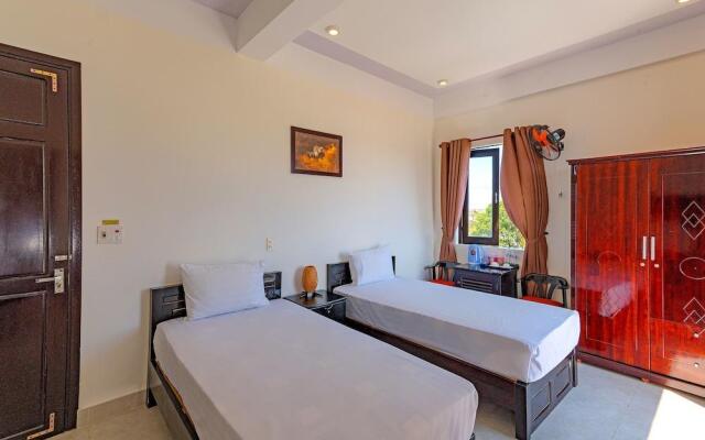 Blue River Villa Homestay