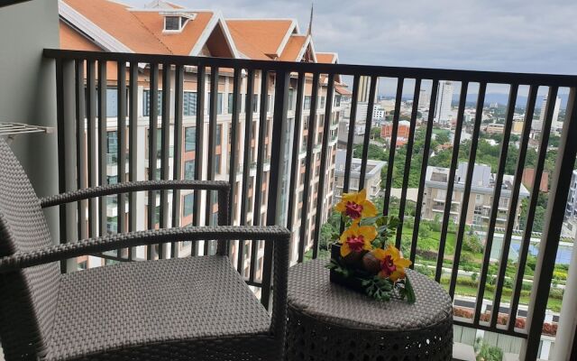 The Astra Luxury Suit condo