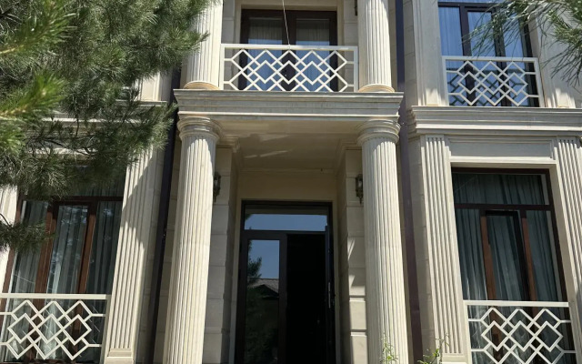 Anor Guest House (Анор)