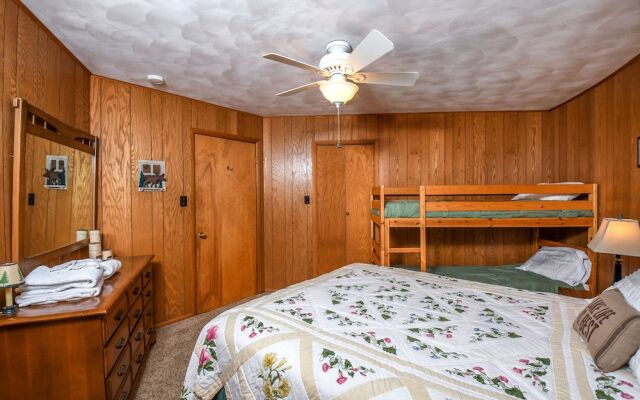 Finn McCool's 5 Bedroom House