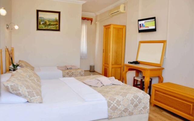 Can Hotel