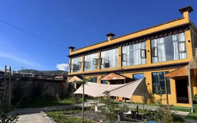 Litang Akexiangba Homestay