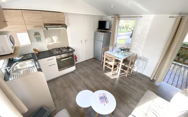 Bungalow With 2 Bedrooms in Saint-jean-de-monts, With Pool Access and