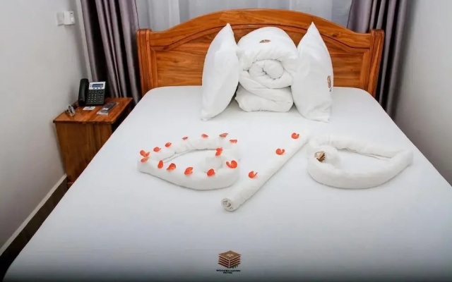 Wooden Haven Hotel
