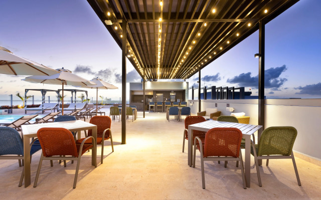 Residence Inn by Marriott Cancun Hotel Zone