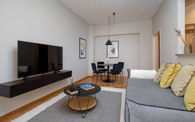 2A · The Beehive Apartment 2A