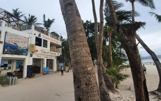 DiveGurus Boracay Beach Resort