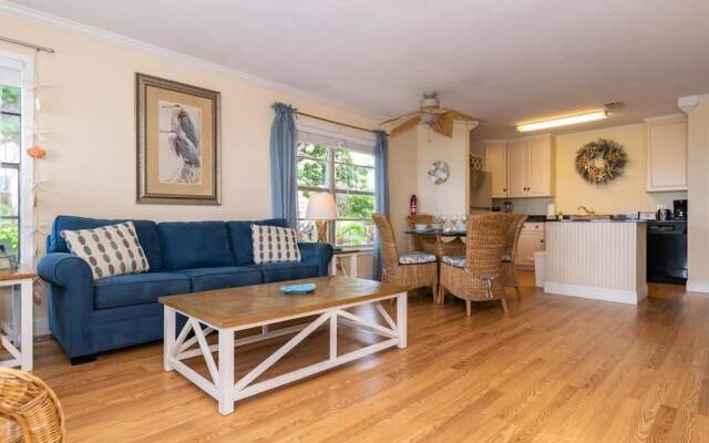 4 Beach Lovers - Unit 2