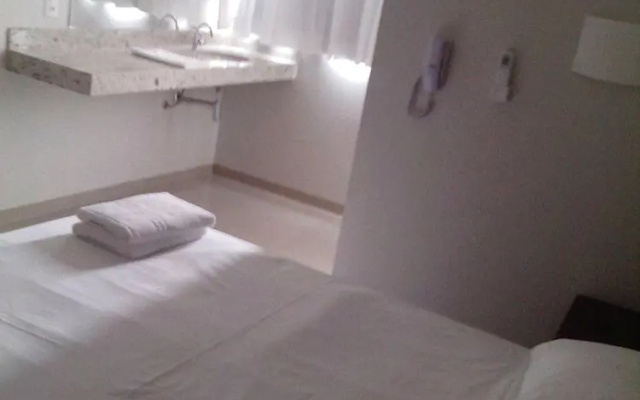 Hotel PetroShop