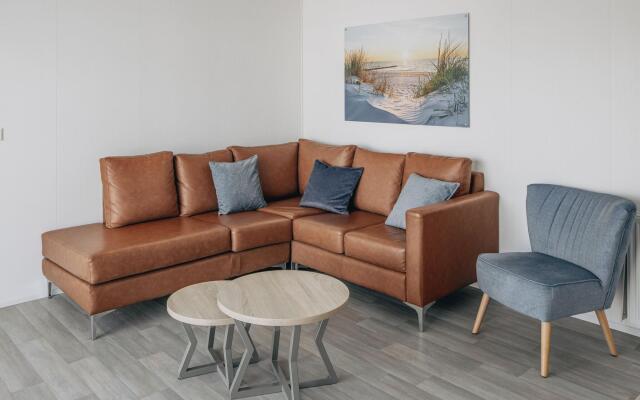 Modern Chalet With Dish Washer, Near Domburg