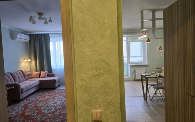 Apartments Kvartirki NN on Respublikanskaya street, 43,  3