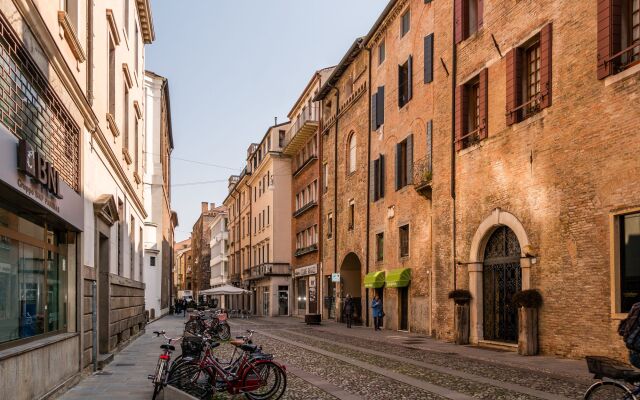 Padova Tower City & Hills View Libeccio