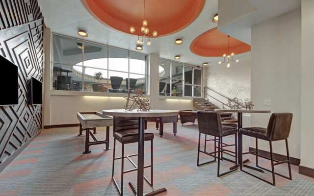 Downtown Suites by Barsala