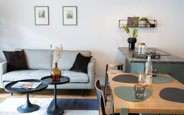 Stilvolle Wohnung mit ruhig gelegenem Balkon