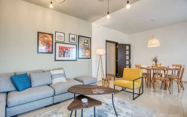 Vinyl 3-Bedroom Apartment in Zouk Mikael